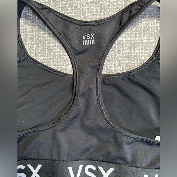Victoria’s Secret sports bra, size medium. Black and multicolored. - Picture 5 of 9